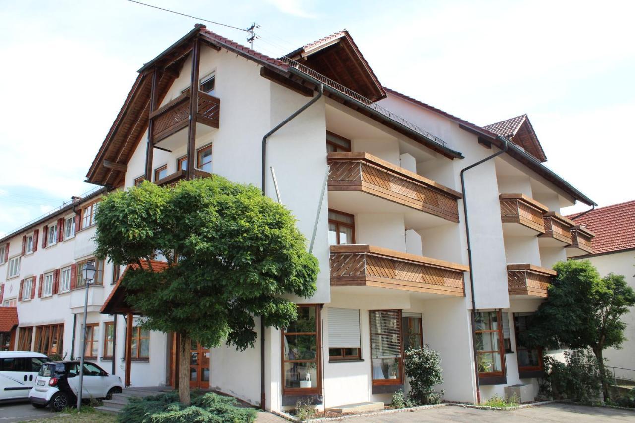 Landhotel Hirsch Санкт-Йохан Экстерьер фото
