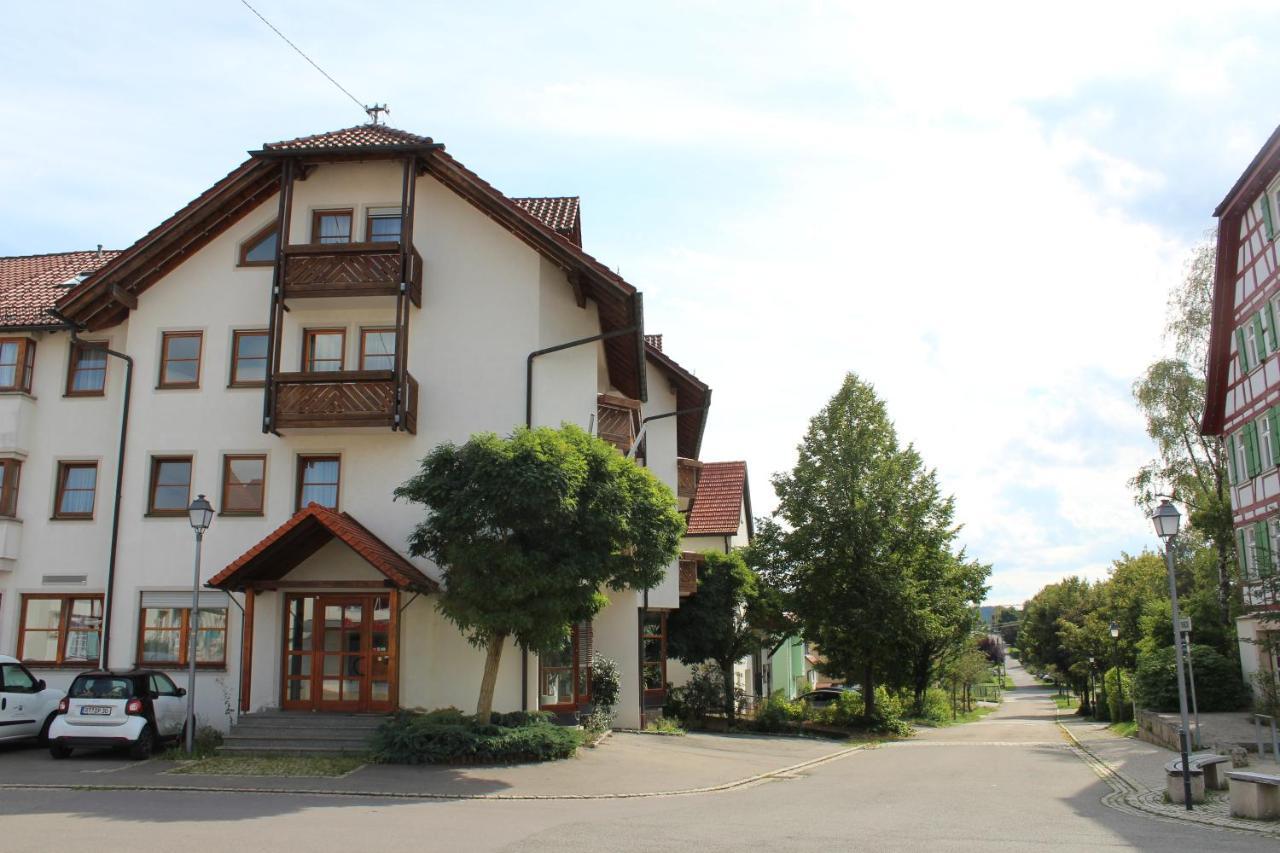 Landhotel Hirsch Санкт-Йохан Экстерьер фото